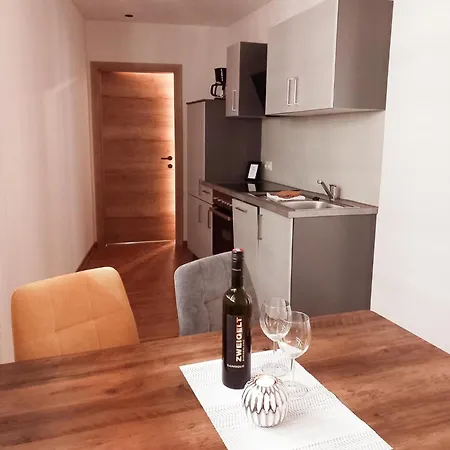 Weitblick Apartment *